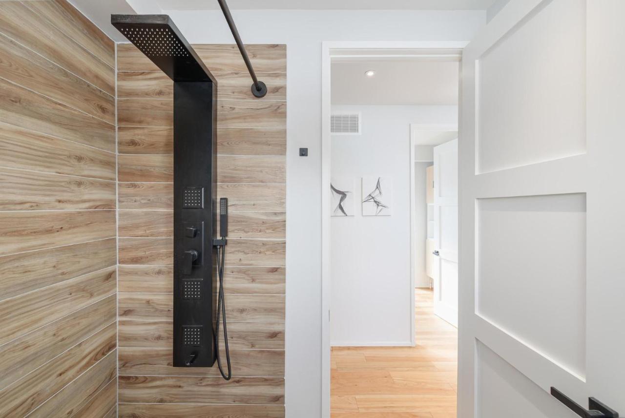 New Modern 1400 Sq Ft Coach House Near Everything Toronto Exterior photo