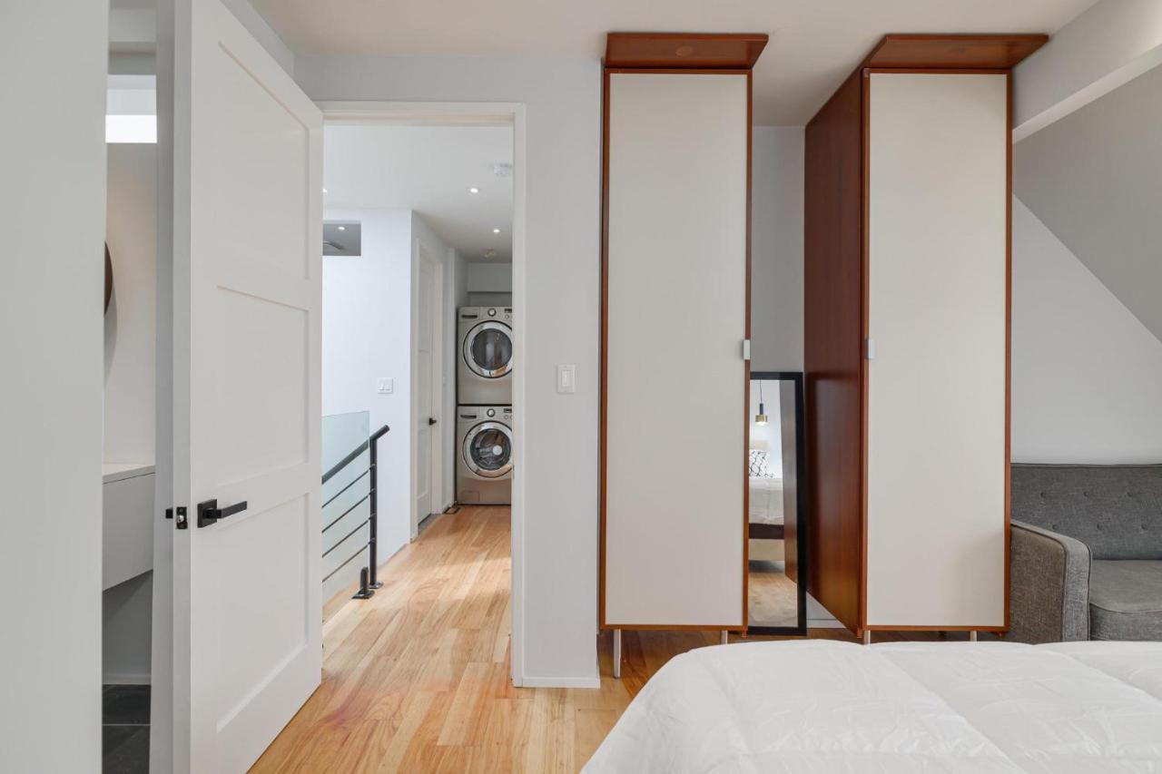 New Modern 1400 Sq Ft Coach House Near Everything Toronto Exterior photo