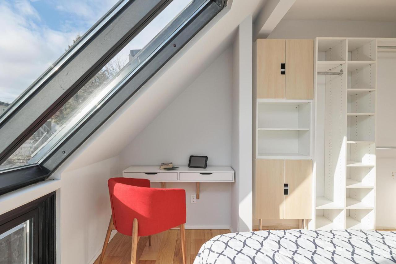 New Modern 1400 Sq Ft Coach House Near Everything Toronto Exterior photo